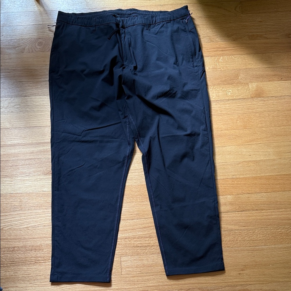 lululemon athletica Men's Black Drawstring pants